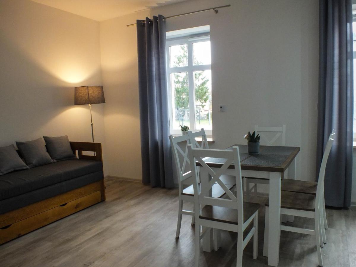 Apartament Plac Piastowski 1 يلينيا غورا المظهر الخارجي الصورة