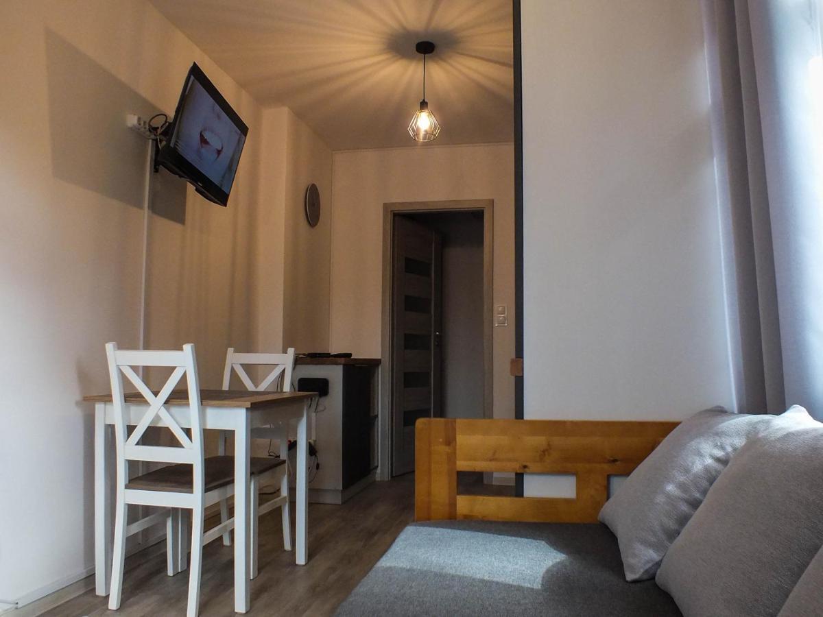 Apartament Plac Piastowski 1 يلينيا غورا المظهر الخارجي الصورة