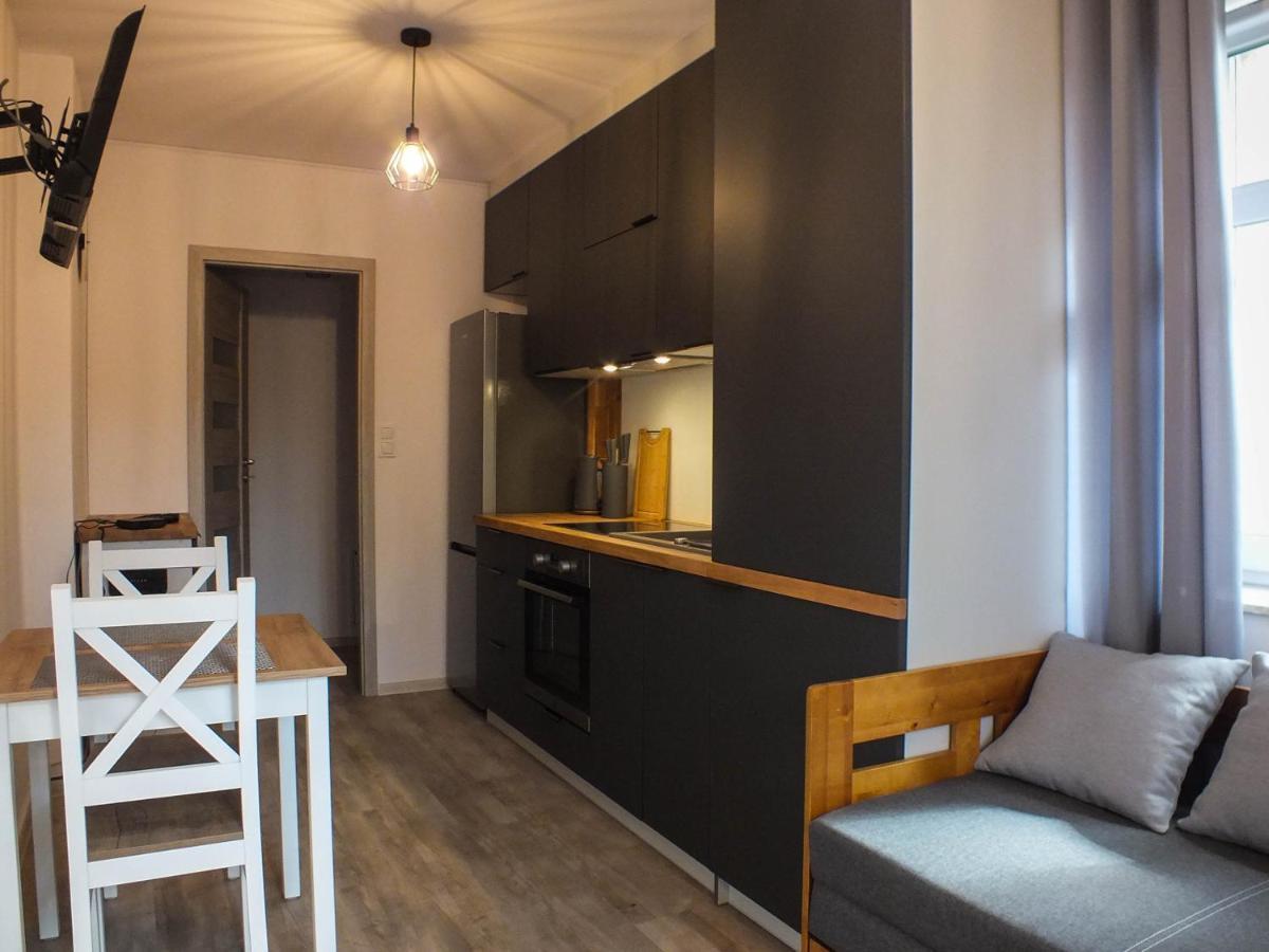 Apartament Plac Piastowski 1 يلينيا غورا المظهر الخارجي الصورة